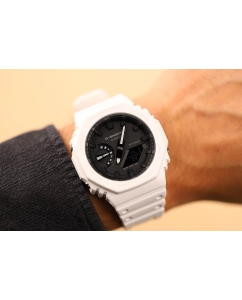 Купить Японские наручные часы Casio G-SHOCK GA-2100-7AER с хронографом  в E-mobi