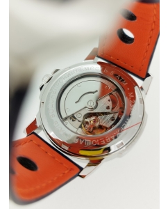 Купить Российские механические наручные часы Слава 2399495/300-1612  в E-mobi