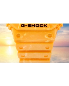 Купить Японские наручные часы Casio G-SHOCK G-5600SFJ-9 с хронографом  в E-mobi