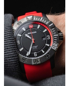 Купить Швейцарские наручные часы Wenger 01.0641.144  в E-mobi