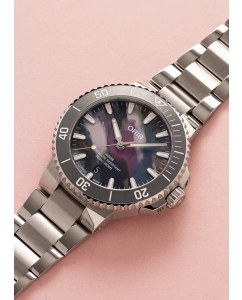 Купить Швейцарские механические наручные часы Oris 01-733-7787-4150-07-8-22-04PEB  в E-mobi