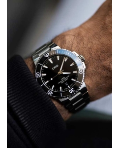 Купить Швейцарские механические наручные часы Oris 01-733-7787-4154-07-8-22-04PEB  в E-mobi