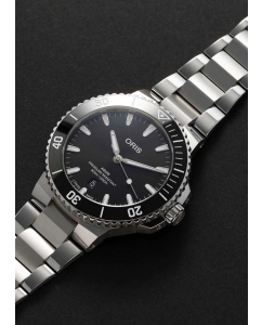 Купить Швейцарские механические наручные часы Oris 01-733-7789-4154-07-8-23-04PEB  в E-mobi