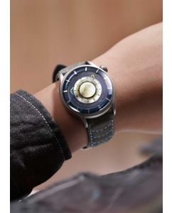 Купить Российские механические наручные часы Lincor 4130L-3  в E-mobi