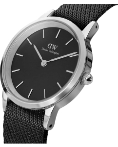 Купить Наручные часы Daniel Wellington Iconic 40 Black Nato S Black  в E-mobi