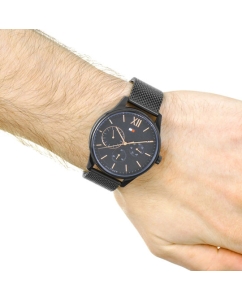 Купить Наручные часы Tommy Hilfiger 1791420  в E-mobi