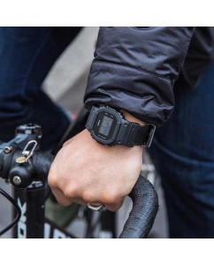 Купить Японские наручные часы Casio G-SHOCK DW-5600BBN-1E с хронографом  в E-mobi