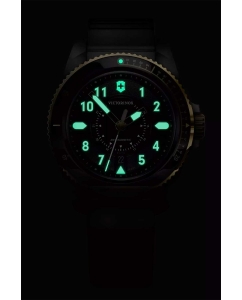 Купить Швейцарские наручные часы Victorinox 242014  в E-mobi