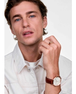 Купить Наручные часы Daniel Wellington Classic 40 Day Display St Mawes Champagne RG  в E-mobi