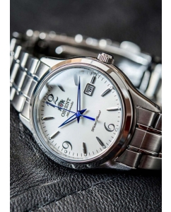 Купить Японские механические наручные часы Orient NR1Q005W  в E-mobi