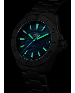 Купить Швейцарские титановые наручные часы TAG Heuer Aquaracer WBP1182.BF0000  в E-mobi