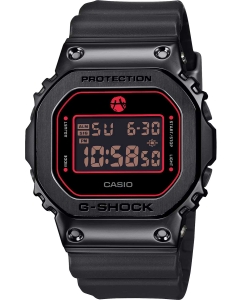 Купить Японские наручные часы Casio G-SHOCK GM-5600RH-1 с хронографом в E-mobi