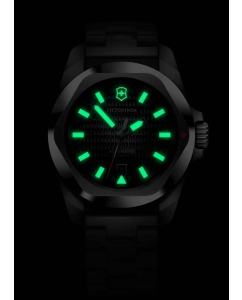 Купить Швейцарские механические наручные часы Victorinox 242019  в E-mobi