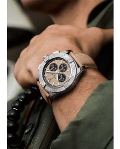 Купить Швейцарские механические наручные часы Breitling AB0147101A1X1 с хронографом  в E-mobi