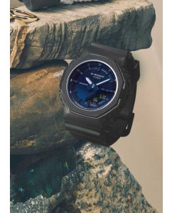 Купить Японские наручные часы Casio G-SHOCK GMA-P2110SC-2A с хронографом  в E-mobi