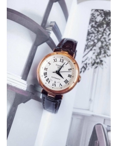 Купить Швейцарские механические наручные часы Tissot T126.207.36.013.00  в E-mobi