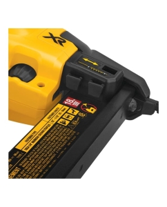 Купить Аккумуляторный скобозабивной пистолет Dewalt DCN681N, 18 В, без АКБ и ЗУ DCN681N-XJ  в E-mobi