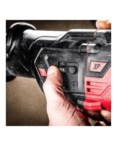 Купить Аккумуляторная сабельная пила SKIL RS5884, без АКБ и ЗУ RS5884SE00  в E-mobi