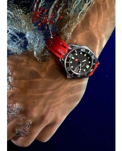 Купить Механические наручные часы Timex TW2W21000  в E-mobi