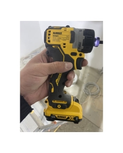 Купить Шуруповерт DEWALT 12 В XR DCF601D2-QW  в E-mobi