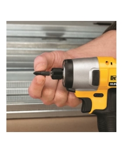 Купить Аккумуляторный шуруповерт DEWALT DCF 815 D2  в E-mobi