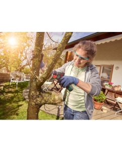 Купить Аккумуляторная мини-цепная пила Bosch EasyCut12 06033C9020  в E-mobi