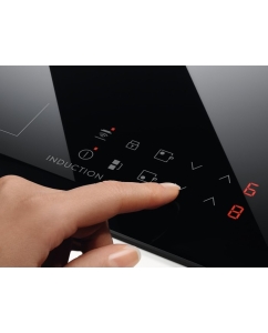 Купить Встраиваемая варочная панель индукционная Electrolux LIR60433 черный  в E-mobi