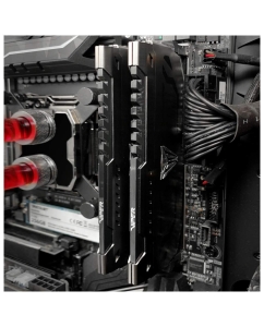 Купить Оперативная память Patriot Viper Steel 16Gb DDR4 3000MHz (PVS416G300C6K) (2x8Gb KIT)  в E-mobi