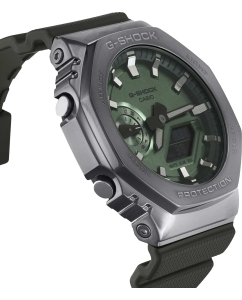 Купить Японские наручные часы Casio G-SHOCK GM-2100B-3AER с хронографом  в E-mobi