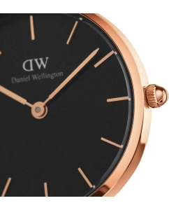 Купить Наручные часы Daniel Wellington Petite 28 York RG Black  в E-mobi