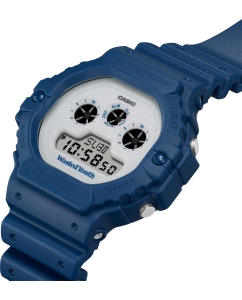 Купить Японские наручные часы Casio G-SHOCK DW-5900WY-2 с хронографом  в E-mobi