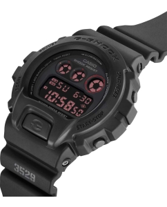 Купить Японские наручные часы Casio G-SHOCK DW-6900UMS-1 с хронографом  в E-mobi
