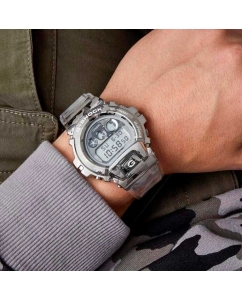 Купить Японские наручные часы Casio G-SHOCK GM-6900SCM-1ER с хронографом  в E-mobi