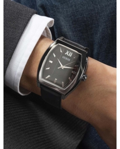 Купить Наручные часы Guess GW0706G1  в E-mobi