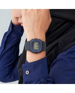 Купить Японские наручные часы Casio G-SHOCK DW-5600RS-8 с хронографом  в E-mobi