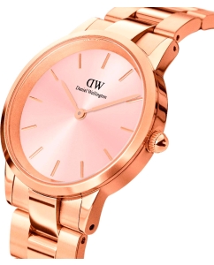 Купить Наручные часы Daniel Wellington Iconic Link 32 RG Light Pink  в E-mobi